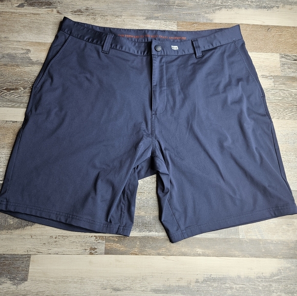 Rhone 9" Commuter Shorts Navy Blue Men's Size 38 Flat Front - Picture 1 of 6